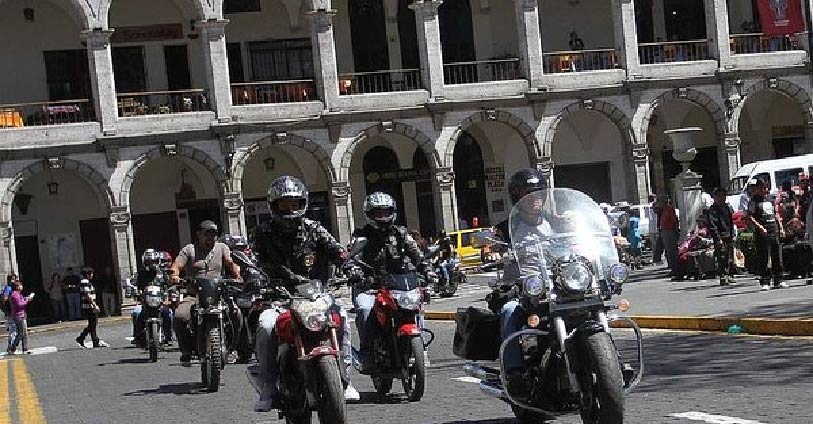 Arequipa: Municipalidad suspende trámite de licencia de motos por actualización al SNC - Revista Mototec